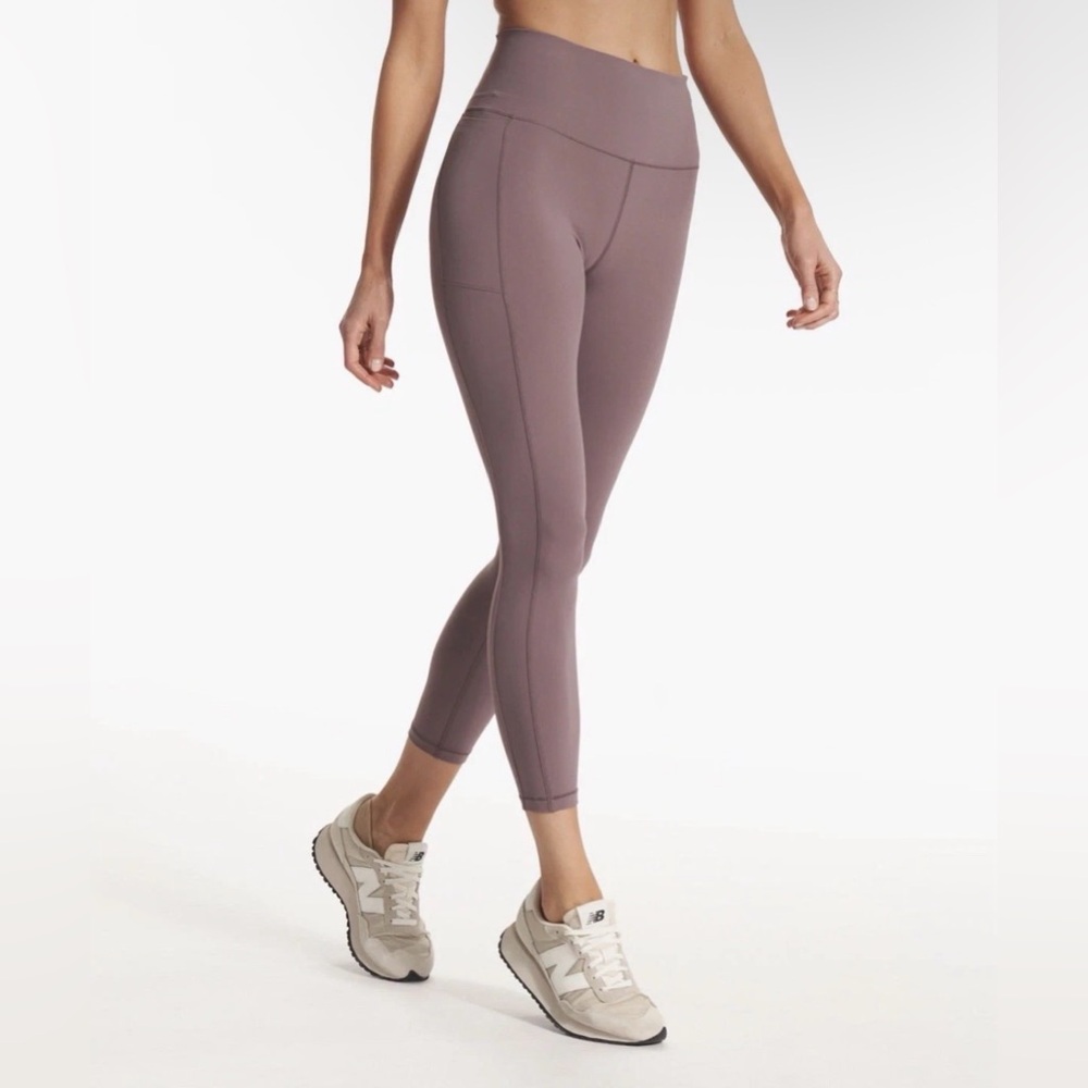Vuori Studio Pocket Leggings Women's Size Medium Hazel VW446